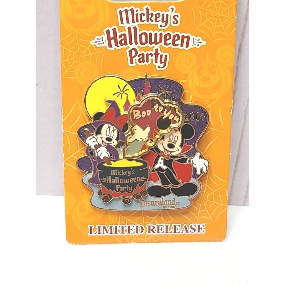 Disney Mickey's Halloween Party 2014‎ Mickey & Minnie Mouse "Boo To You" Pin